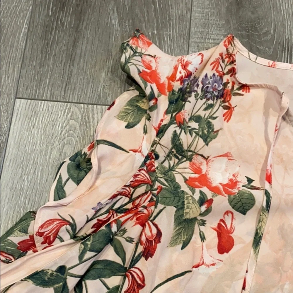 Curve Appeal Cold Shoulder Flutter Sleeve Blouse - Picture 3 of 6